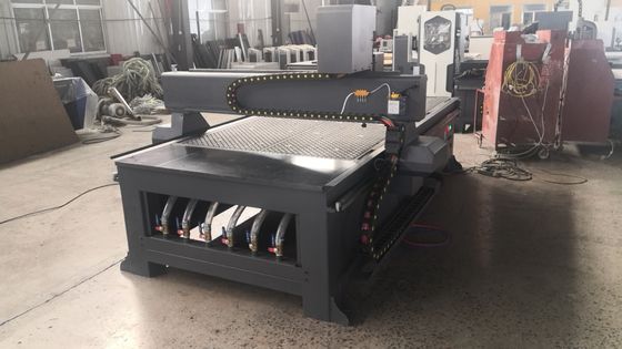 単スペンドル Ejon 1325 CNC ルーター 木彫刻とアリリックカット