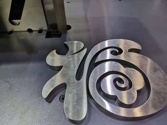Ejon Y13L 広告ボードのチャネル文字の折りたたみ400KGのための最高のソリューション