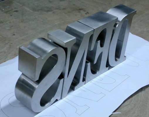 Ejon S13 ステンレス鋼の折りたたみ機 3D広告ボードのサインに最適