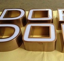 ET20C アクリル 3D サイネージ 文字 縁 チャンネル 文字 切断 フレンジ 曲がり 機械