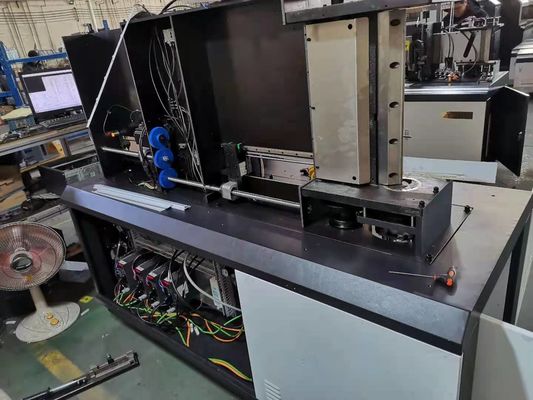 750KG 重量 W40 幅広く折りたたむ機械 CE 承認された材料/金属加工合金